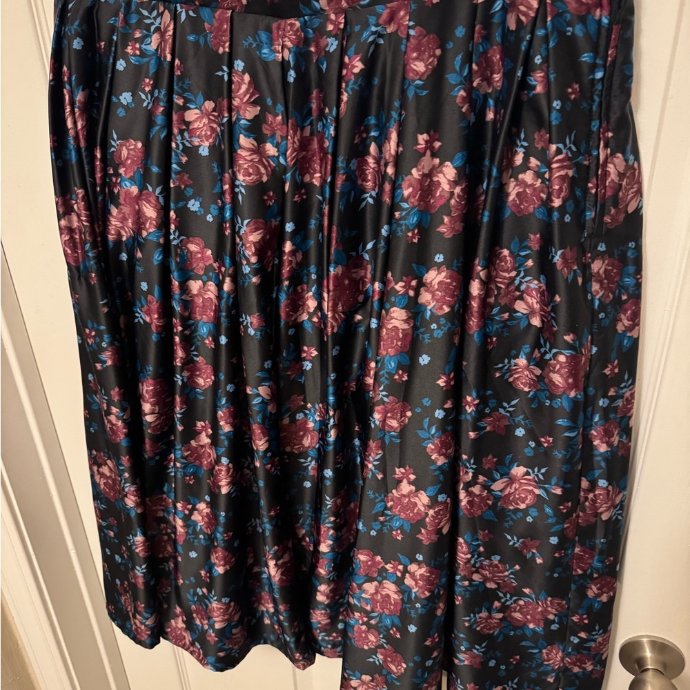 torrid Black Midi Skirt with Purple Rose and Blue Accent Floral Print